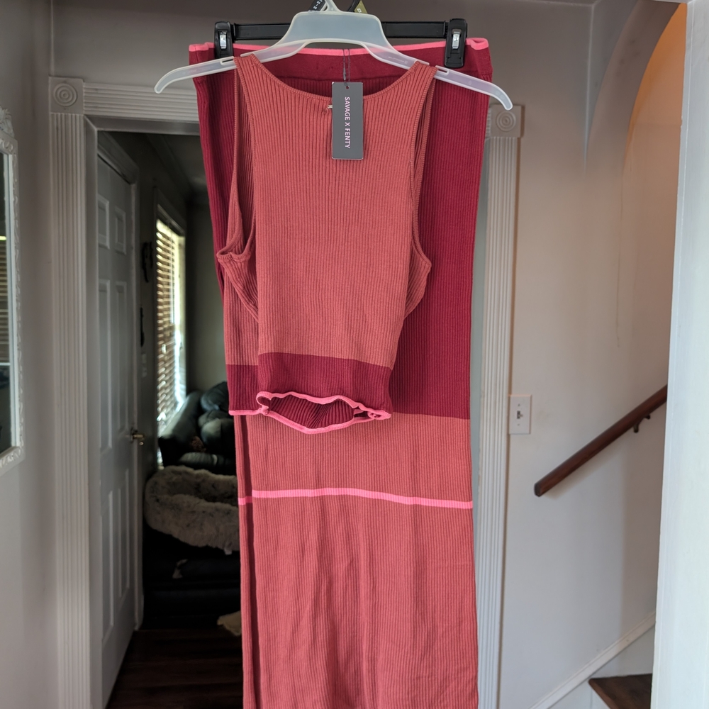 Savage X Fenty Ribbed Skirt Set in Red and Pink
